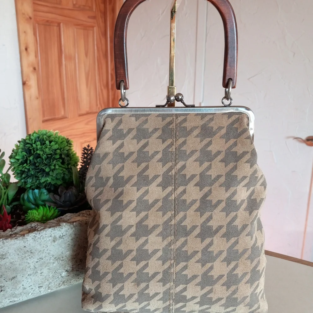Fossil, Houndstooth, Kiss-lock Frame Satchel